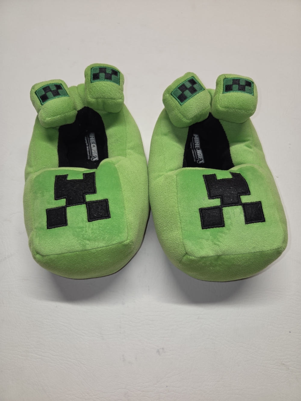 Minecraft Green Creeper Plush Kids One-Piece Slippers